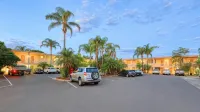 Swan Hill Resort - parking