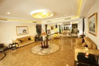 Amarelo Hotel Solo