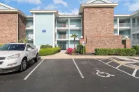Book Your Sea Trail Getaway in This Ground Floor, Pet Friendly Condo - 3 stjerner