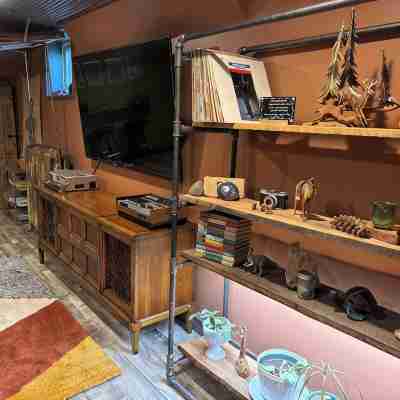 Beachside Basement Apartment Others