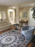 Spacious Apt. 2 Car Free Parking Great Location. - Kitchens