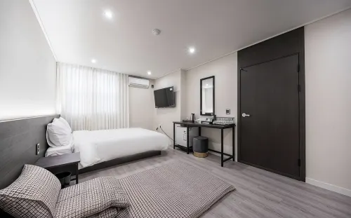 Miryang G-D21 Hotel - 2-Star