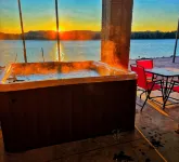 Mississippi River Front Property with amazing views!
