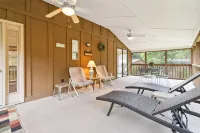 Welcome to A Glimpse of the Lake – Your Ideal Lakeside Retreat - 民泊