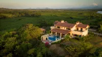 El Regalo Resort - spa