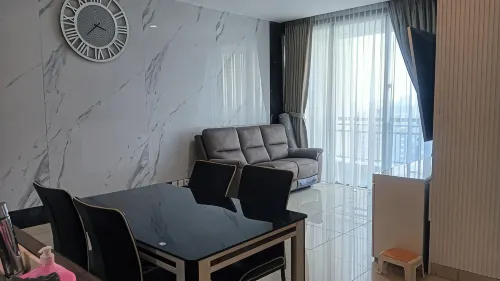 Central Park Residence Amandine 4905 Cozy by Rumah Kom - Condos