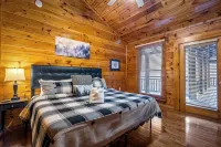 Swim Spa Pool - Hot Tub - Theater & Game Room - 5 Mins to Pigeon Forge - 산장
