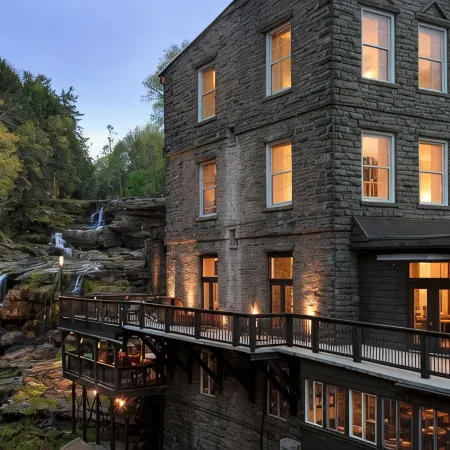 Ledges Hotel
