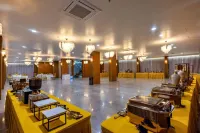 Hotel Veritas Grand - 2 звезды
