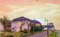 Horison Resort Antawirya Jepara - Park Yeri