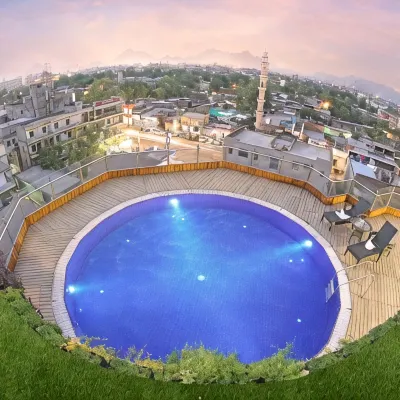 Golden Tulip Jaipur City Center Hotels near Ajmeri Gate