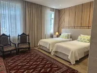Hotel Jipek Joli - 3-Star
