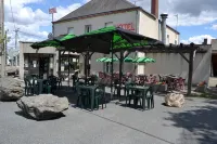 Le Relais des Cinq Routes - acceptant les animaux