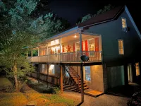 Hidden Bliss-Large 4 bedroom home at Mt Storm Lake - 3-Star