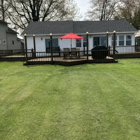 Oneida Lake House in Quiet Neighborhood