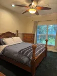 Escape to this serene 4-bedroom home set on 10 private acres. - 4 estrellas
