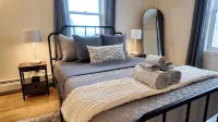 Newly Refreshed 3bd Spacious Unit Minutes from 290