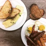 The Loyalist Country Inn & Conference Centre - Desayuno