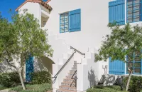 Majestic Mountain Views- 2 private patios- 2 bed/2 bath sleeps 6- 064225