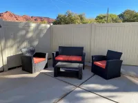 Gorgeous New Townhome with Hot Tub - Bungalows