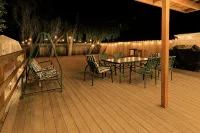 Walk to Google 3BR Home Yard & Kitchen