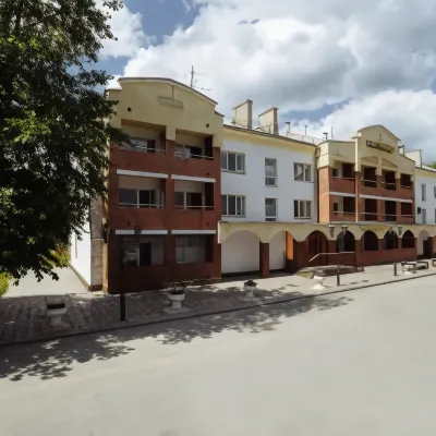 Аркада - С бассейном
