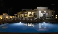 The Magnolia Hotel - Pools