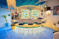 Viik wellness inn 3-Star Resort in Arambol Beach - Baarit