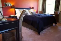 Plantation House Hotel - 5-Star