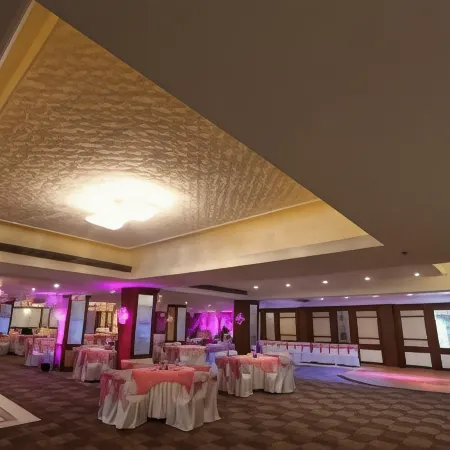Eqbal Inn