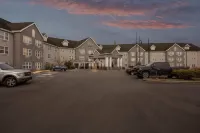 Country Inn & Suites by Radisson, Beckley, WV - parking