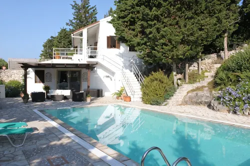 Spacious villa in extensive private grounds overlooking Ahai bay near Erimitis