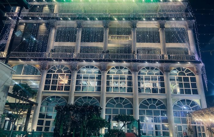 The Emerald Hotel & Siya Milan Banquets