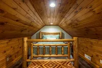 Just minutes away from Hocking Hills parks! - WiFi