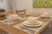 Beautiful Remodeled Pool Home in the Heart of Downtown Delray Beach! - 프라이빗 풀