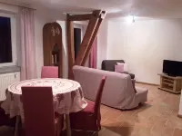 Lavender apartment with balcony, 4 persons - 2星級