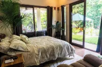 Pavones Surf Villa ~ Pool, Gym & Beach - Wifi