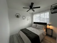 Cozy Home Centrally Located Near Beach Cities & Airport. - 홈스테이