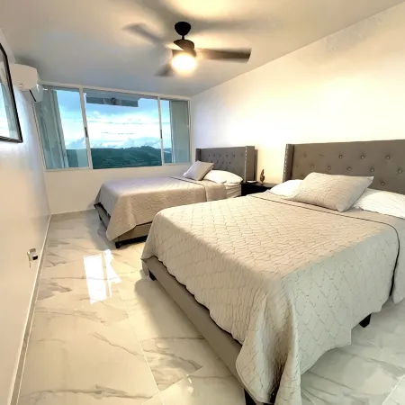 Oceanfront VIEW Fajardo, 2 BDRM+2BA Condo A/C, Olympic sized Outdoor Pool, WIFI