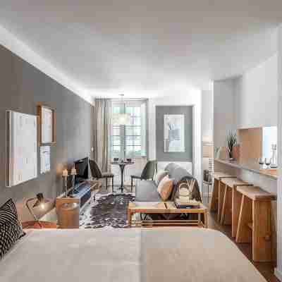 DESIGN HOUSE OLD TOWN | BALCONY | AIRCO | RIBEIRA Others