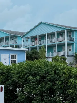Come see the View at the Sea-View - Villas