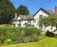 Lower House B&B - Ramah Hewan Peliharaan
