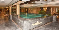 Baiyue Hotel - Pool
