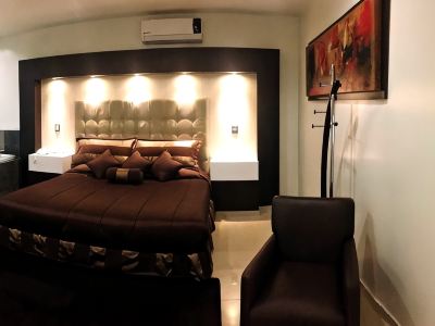 Hotel Centinela Grand