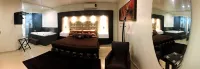 Hotel Centinela Grand - parking