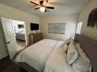 Cozy Cabin in Lake Community - Hytter