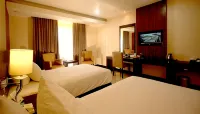Grage Hotel Bengkulu - ที่มีสระว่ายน้ำ
