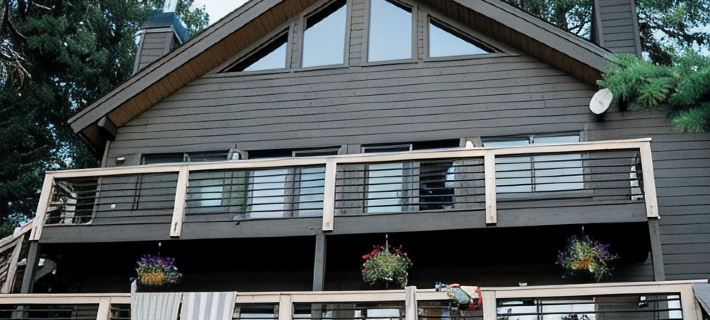 Ponderosa Park Lake House -- Private dock and beach! Hotels in McCall