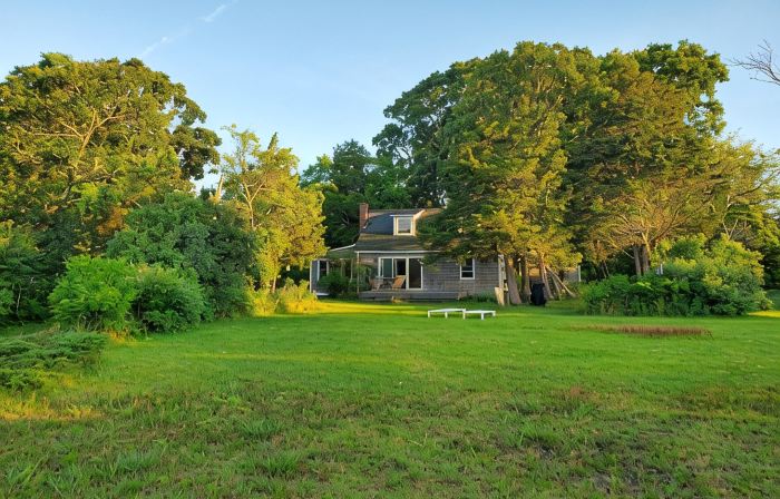 Beachfront Paradise in North Fork