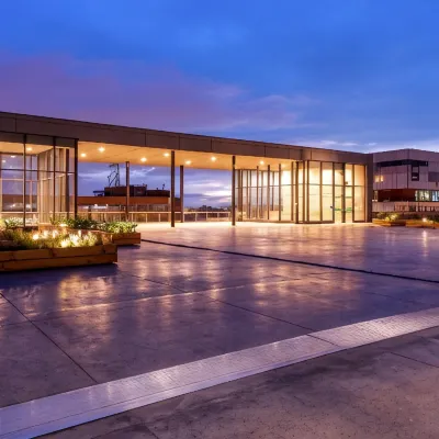 Hilton Bogota Corferias Hotels near Central Station